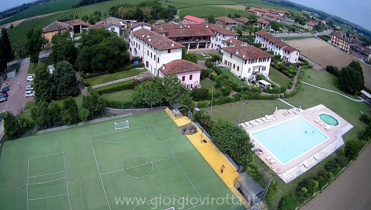 Villa Designcontrodesign Desenzano del Garda Exterior foto
